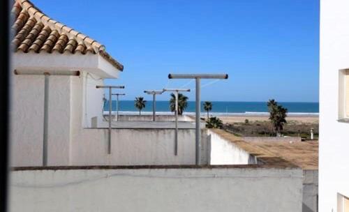 科尼尔-德拉弗龙特拉Conil A Pie De Playa Con Amplias Vistas Al Mar公寓 外观 照片